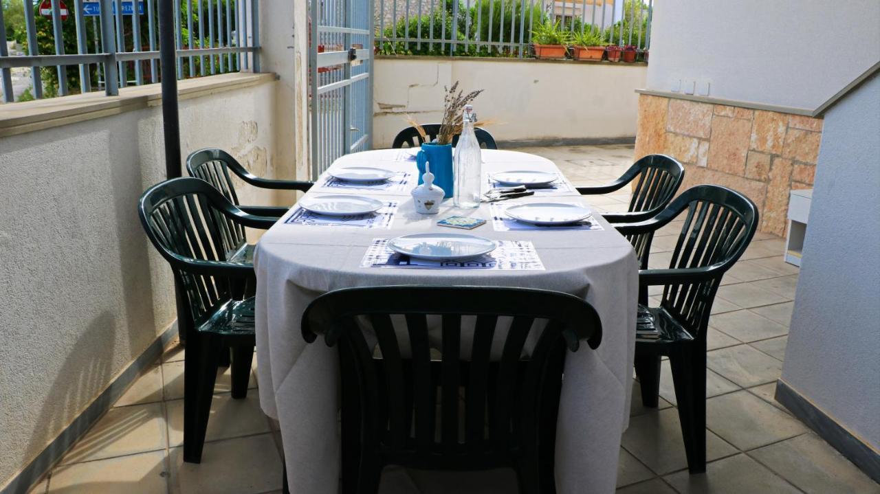 Le Case Del Vento - Appartamento Levante Torre Canne Exterior photo